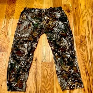 Cabelas Lightweight Hunting Pants, XXL, EUC!